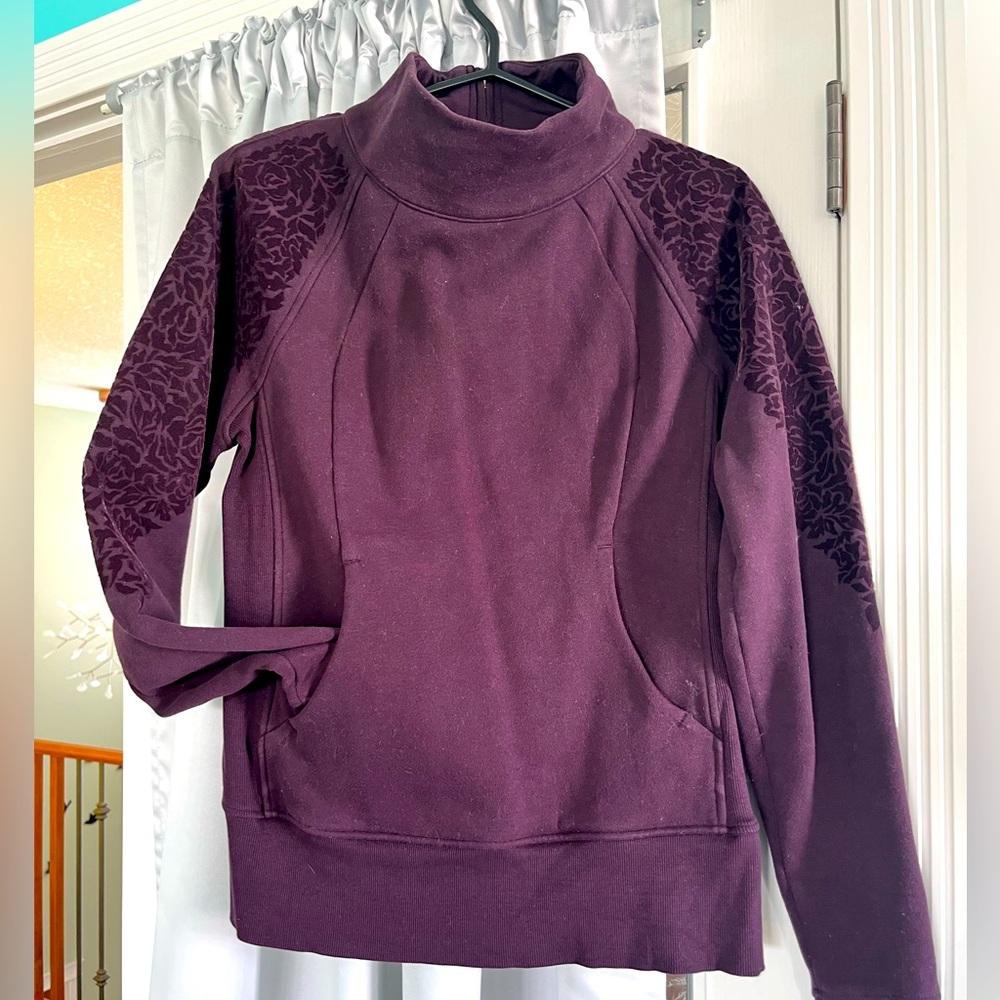 Lulu lemon fleece back zipped mock neck burgundy with floral velvet arm detail